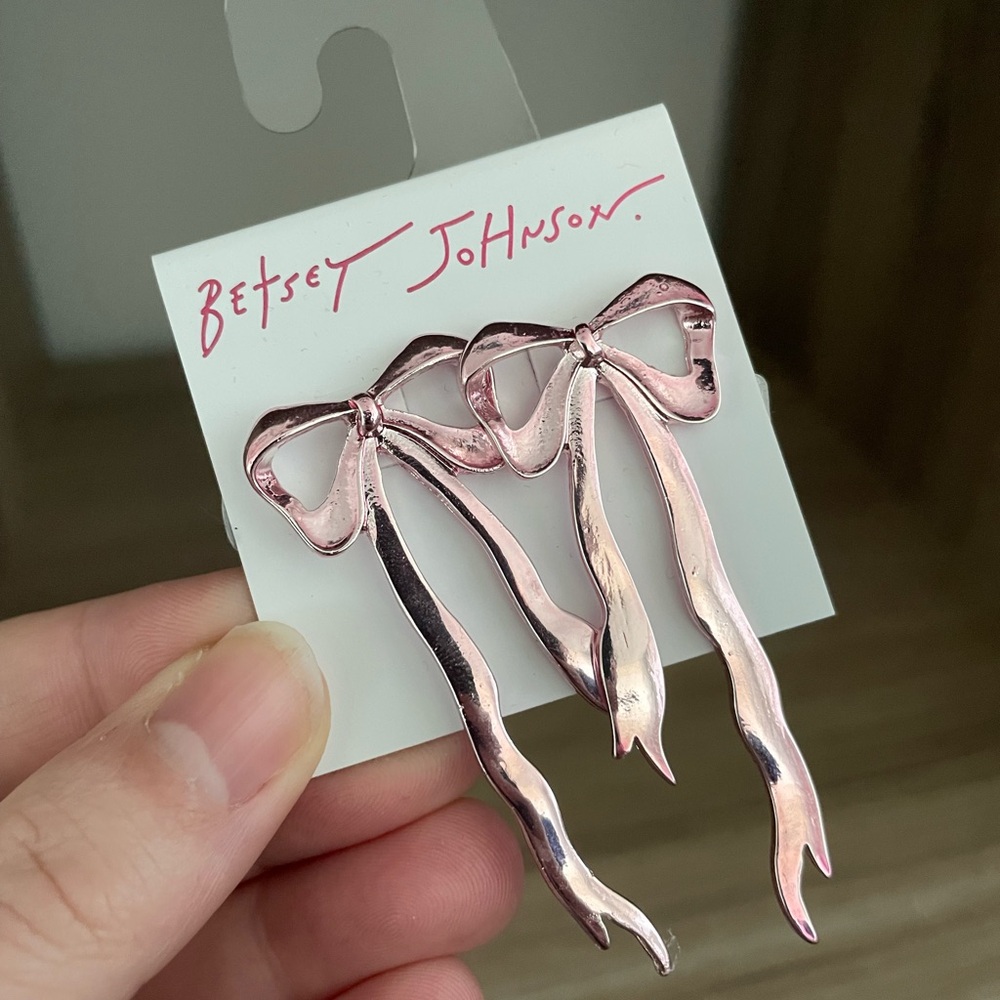 Betsey Johnson Metallic Pink Ribbon Earrings